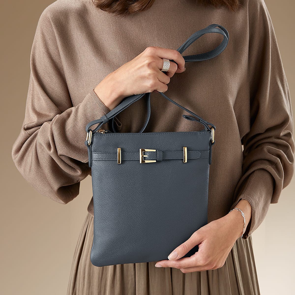 Sac Bandoulière en Cuir Bleu Denim Soyez