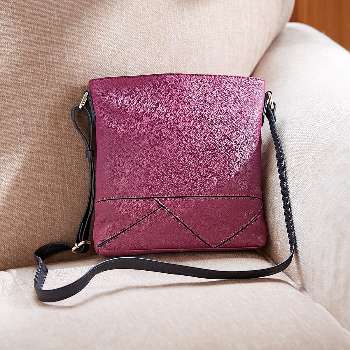 Sac Bandoulière Fuchsia Ligne Fine