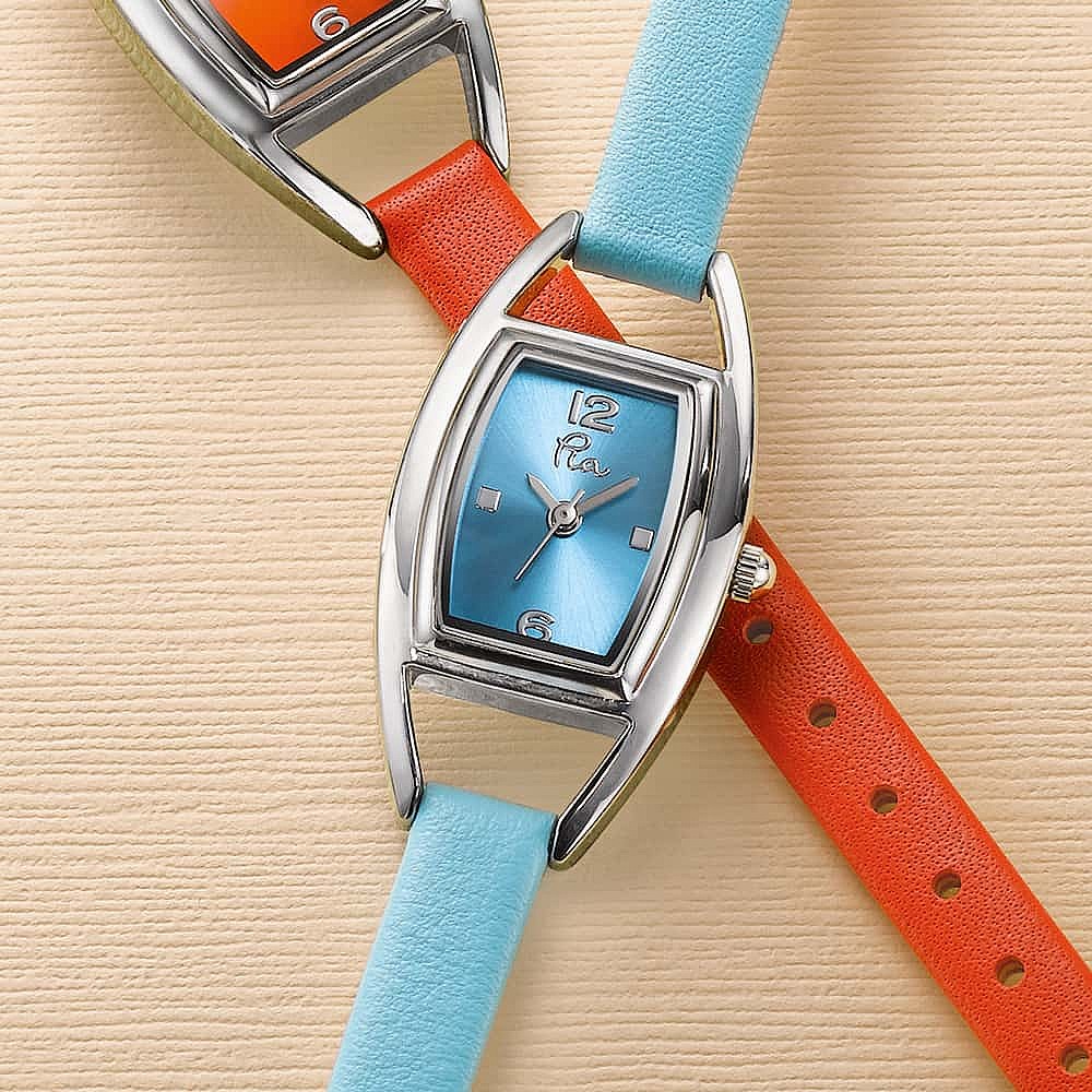 Montres en Cuir Bleu L’Heure Est Venue