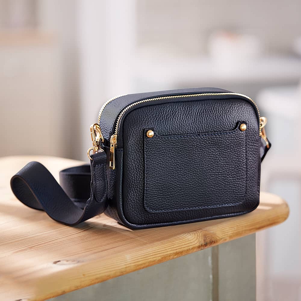 Sac en Cuir Bleu Marine Sans Faillir