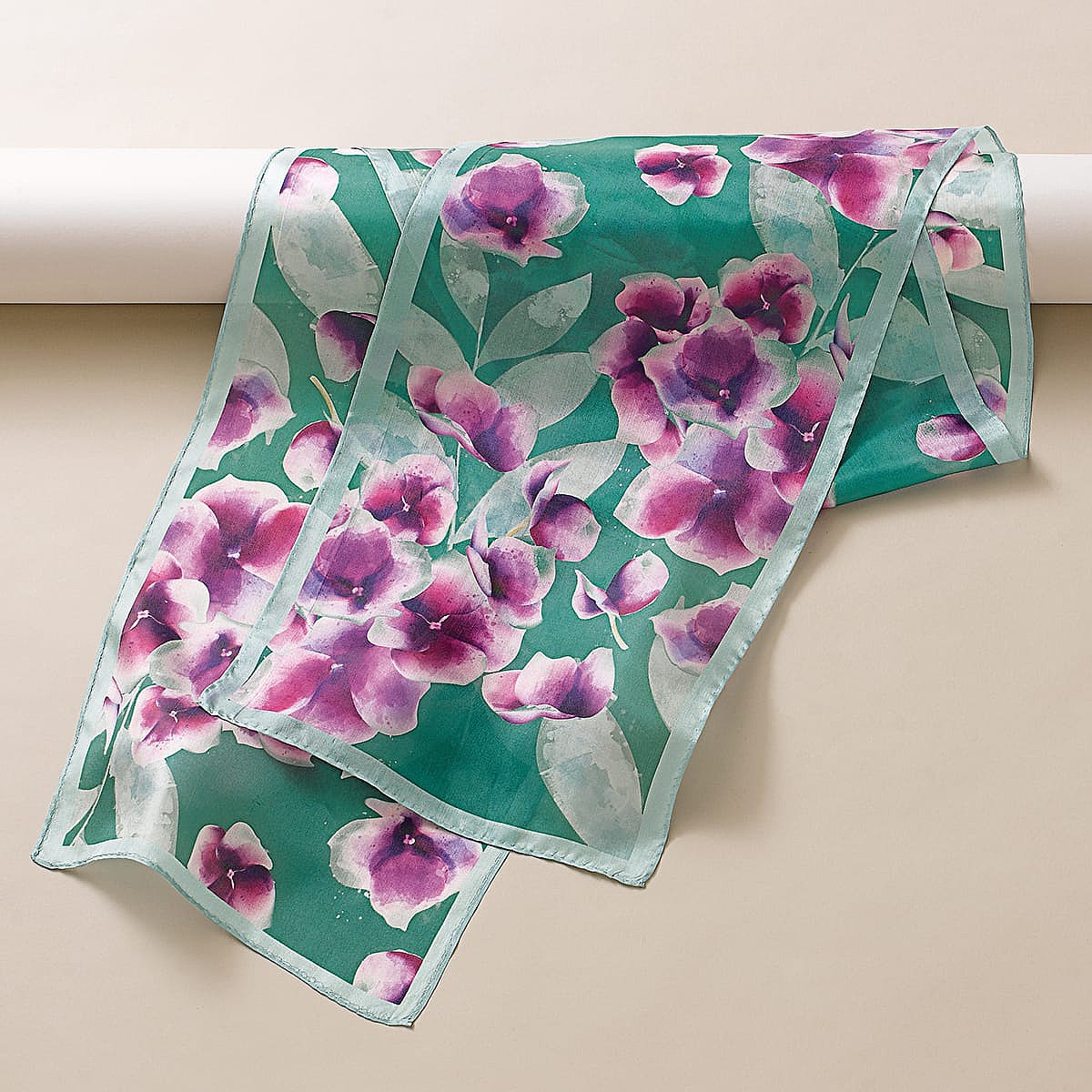 Foulard en Soie Floraison Violette