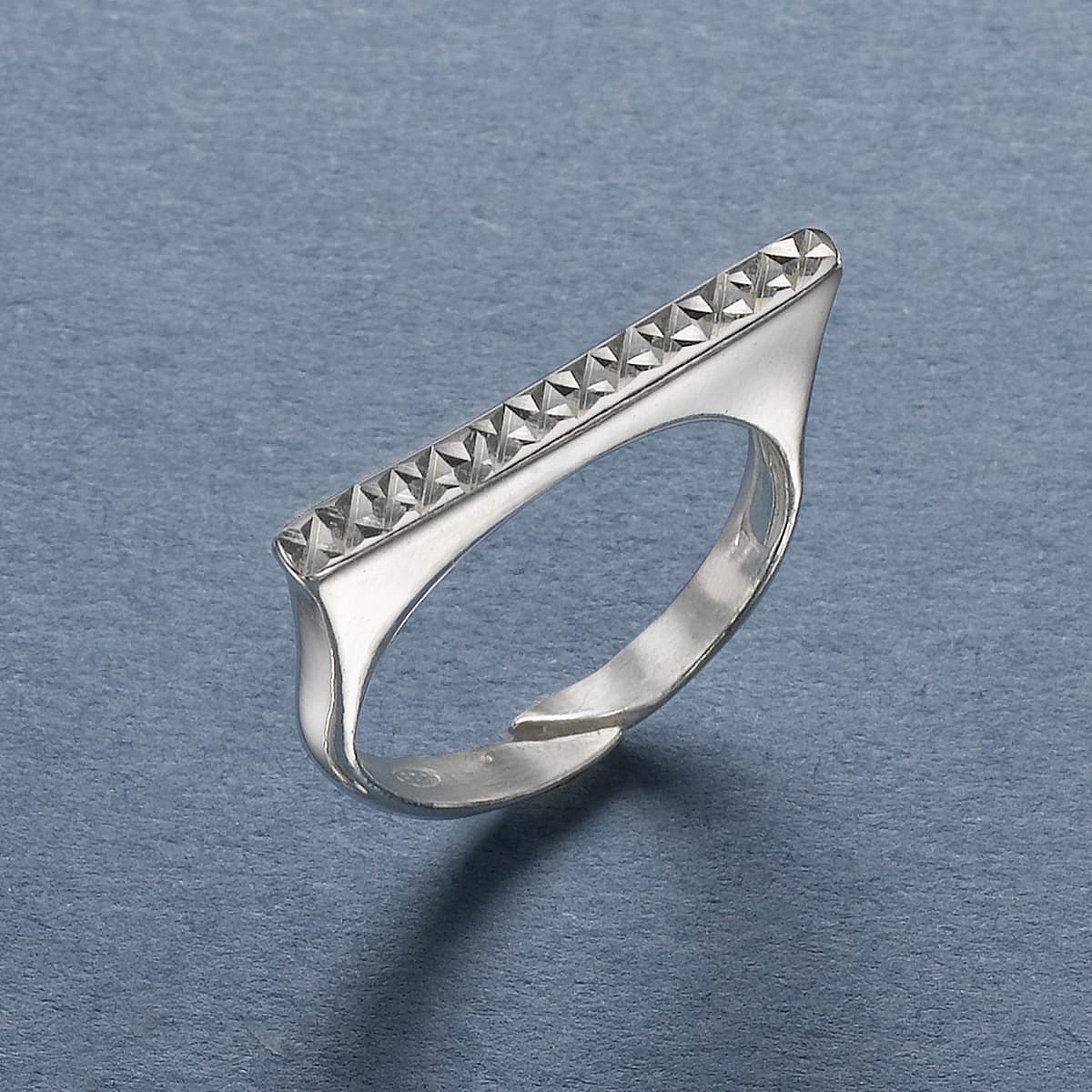 Bague Strillée en Argent