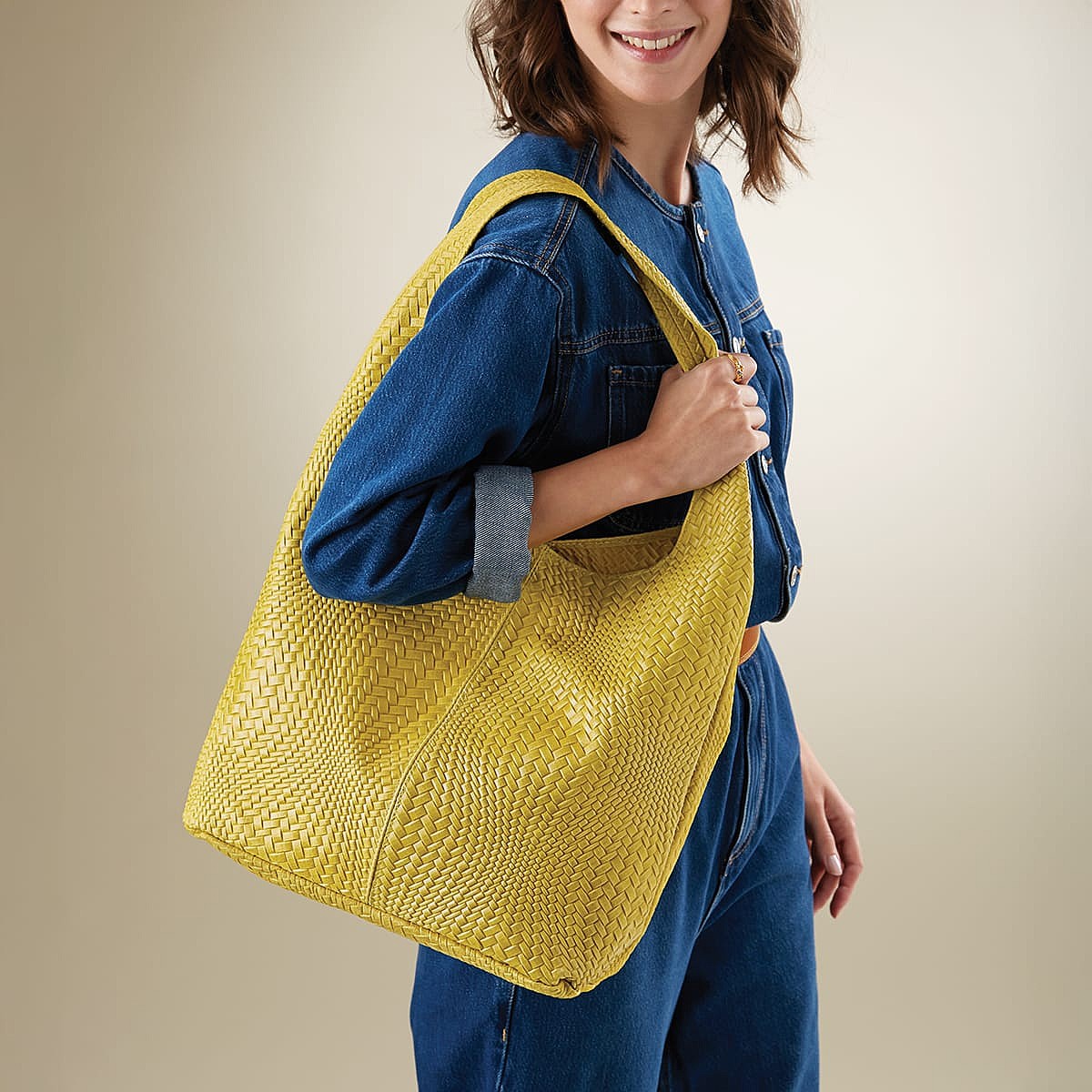 Sac Souple en Daim Jaune Bonne Optique